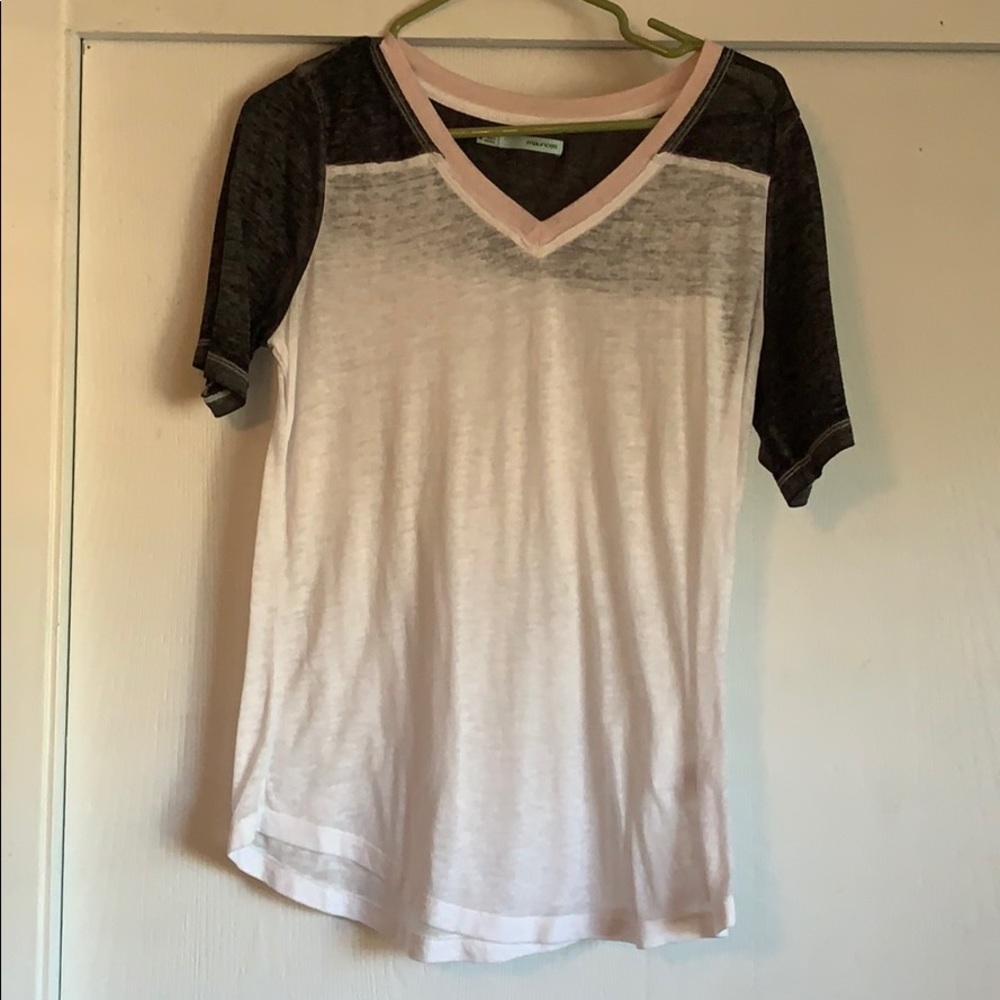 Maurices tee